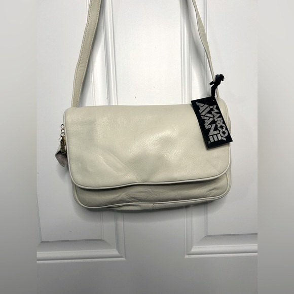 Marco Avane NWT genuine leather off white shoulder purse - Picture 3 of 14